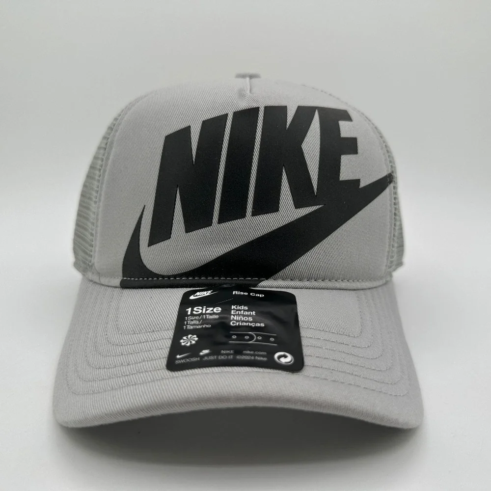 Nike Rise Structured Trucker Hat Youth Kids One Size Snapback Light Grey Cap NEW
